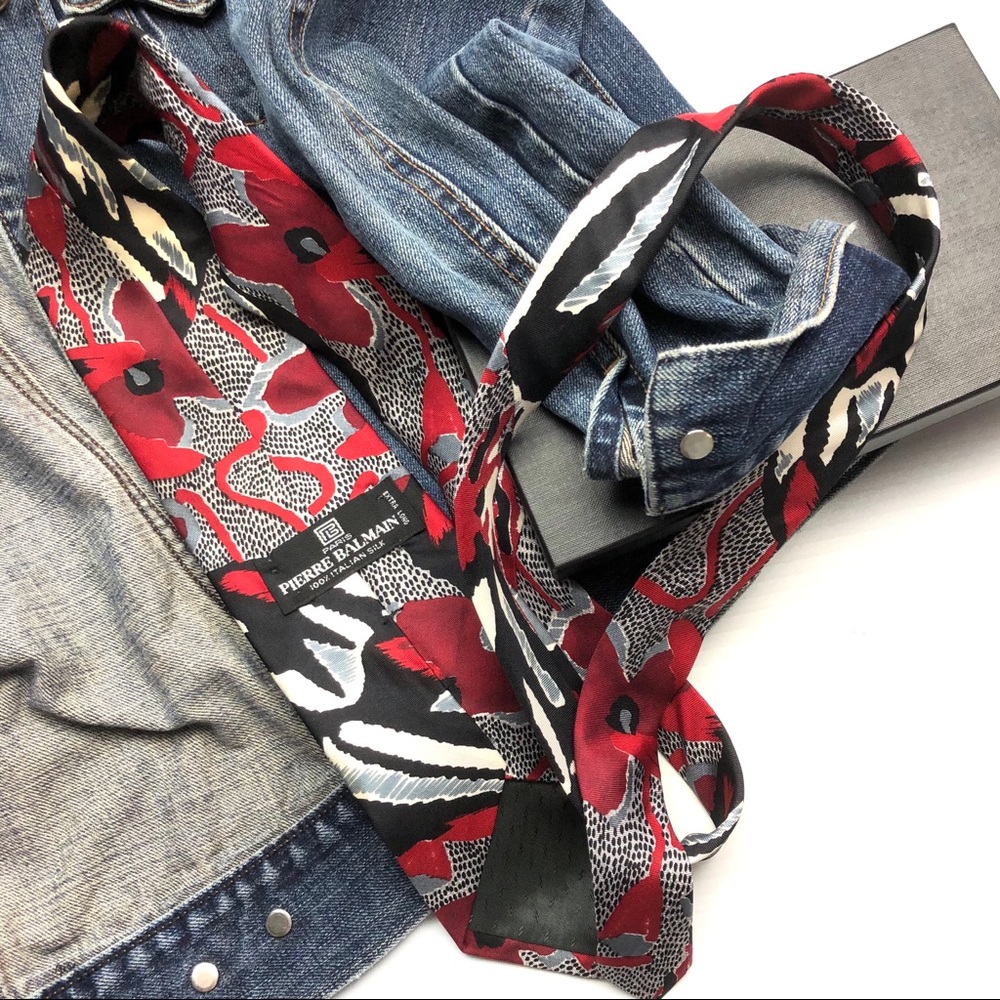 PIERRE BALMAIN Paris 100% Italian Silk Print Tie